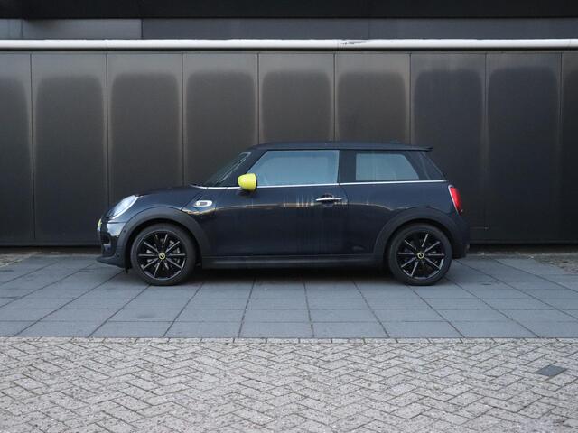 Mini Electric cooper S 33 kWh | LEDER | PANO-DAK | CAMERA | H&K | HEAD-UP | CRUISE | NAVI | STOELVERW. |