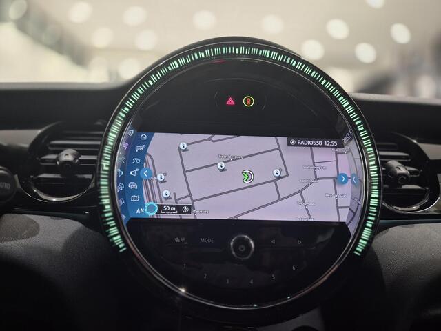 Mini Electric MINI Electric 33 kWh Navigatie | Leder interieur | Comfort stoelen | Apple/ Andriod | Dealer onderhouden |