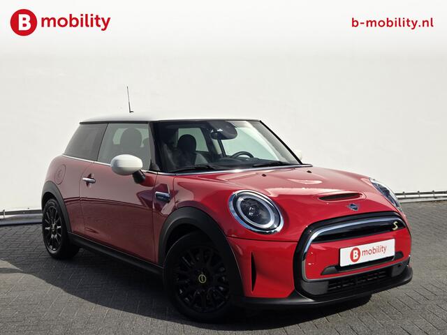 Mini Electric Camden Edition 33 kWh Warmtepomp SOH 99% Snelladen NL Auto! | Sportstoelen | Stoelverwarming | LED | Driving Assist. | DAB