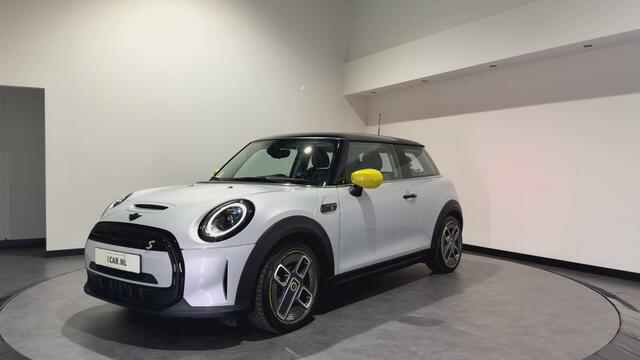 Mini Electric MINI Yours 33 kWh | SOH 95,3% | Panoramadak | Voorstoelen verwarmd | Apple CarPlay - Android Auto – foto 7