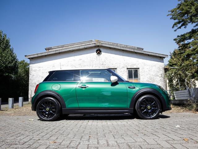 Mini Electric MINI Yours 33 kWh 1e-Eig. & Keurig-Onderh. BOVAG-Garantie. NL-Auto. – foto 4