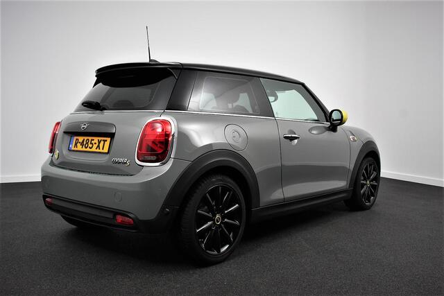 Mini Electric Cooper Charged 33 kWh Leder Climate Control Cruise Control Navigatie Camera Head up Harman Kardon – foto 6