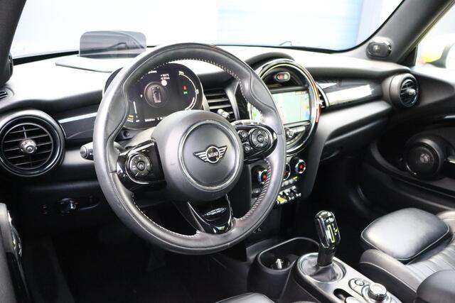 Mini Electric Yours 33 kWh | 39.600km | Leder | Sportstoelen | Panormadak | Harman/kardon – foto 3