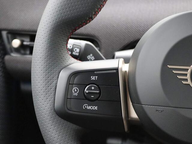 Mini John Cooper Works E Cooper Pakket XL + Glazen panoramadak + Driving Assistant Plus + Harman Kardon + Parking Assistant Plus + Massage + Camera + 18''