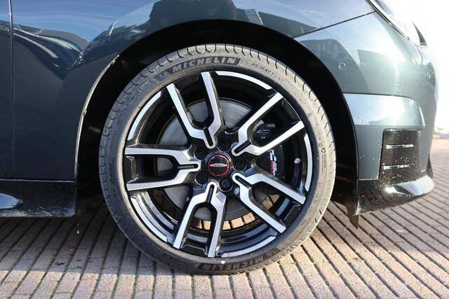 Mini John Cooper Works Mini E Cooper