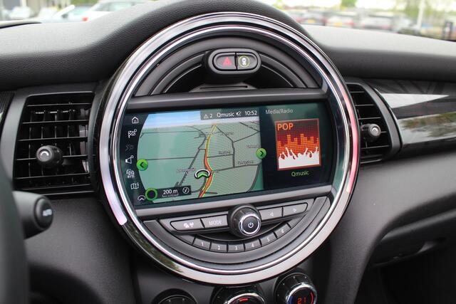 Mini John Cooper Works Mini Cabrio 2.0 Chili / Full options / Camera / JCW Package / Head-up display / DAB / Harman Kardon