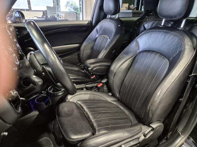 Mini John Cooper Works Mini 2.0 S JCW Serious Volleder | 18" | Navi | Sensoren v+a | Clima | Keyless