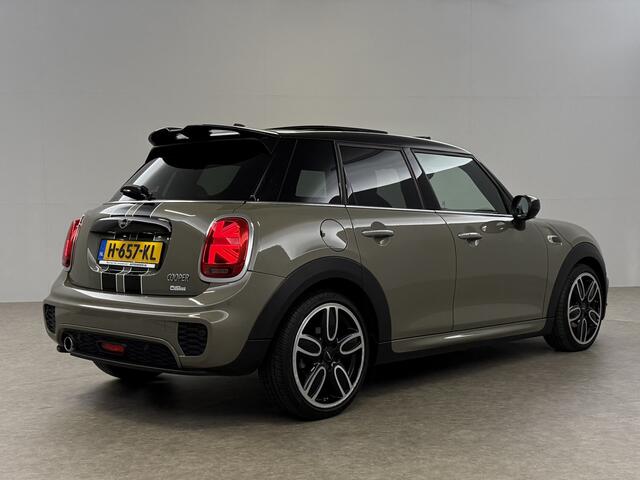 Mini John Cooper Works 1.5 JCW PACK Pano | harman/kardon | LED Carplay Clima Cruise Navigatie PDC 18"LMV Stoelverwarming