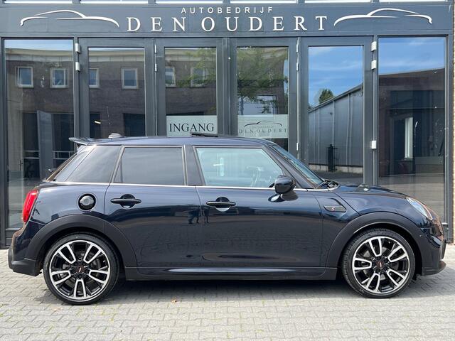 Mini John Cooper Works Mini 2.0 S JCW AUT 5D. PANO / CARPLAY / 2023
