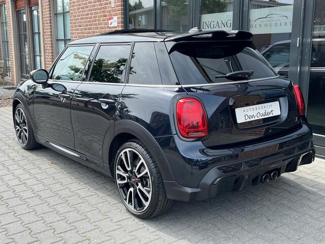 Mini John Cooper Works Mini 2.0 S JCW AUT 5D. PANO / CARPLAY / 2023