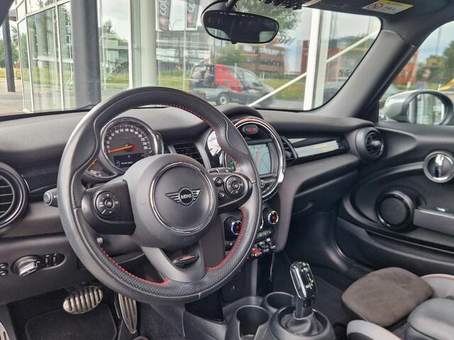 Mini John Cooper Works Mini 1.5 JCW Panorama Navi Cruise LED