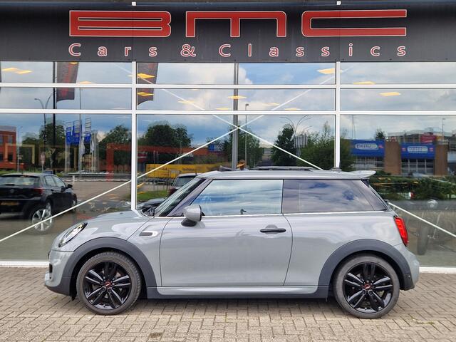 Mini John Cooper Works Mini 1.5 JCW Panorama Navi Cruise LED