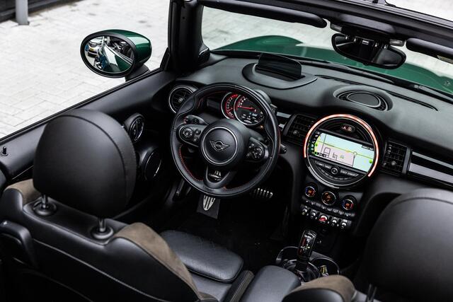 Mini John Cooper Works Mini Cabrio 2.0 Chili | 231pk | Harman/Kardon | Adaptieve Cruise Control | Sfeerverlichting | Sportstoelen | Union Jack Achterlichten | HUD | Groot Navigatie |