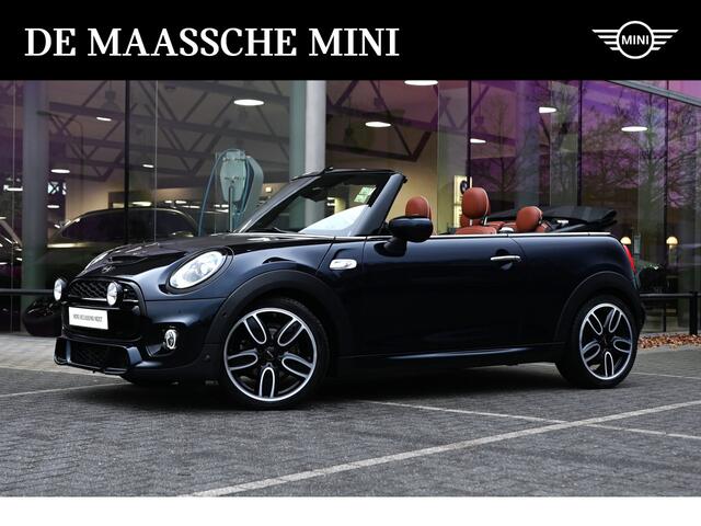 Mini John Cooper Works Cabrio S JCW Automaat / Achteruitrijcamera / Comfort Access / LED / Harman-Kardon / Park Assistant / Stoelverwarming