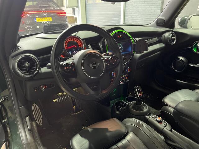 Mini John Cooper Works Mini Cabrio 2.0 Chili | Head-Up | Leder | Stoel+Voorruitverwarming | 18 Inch