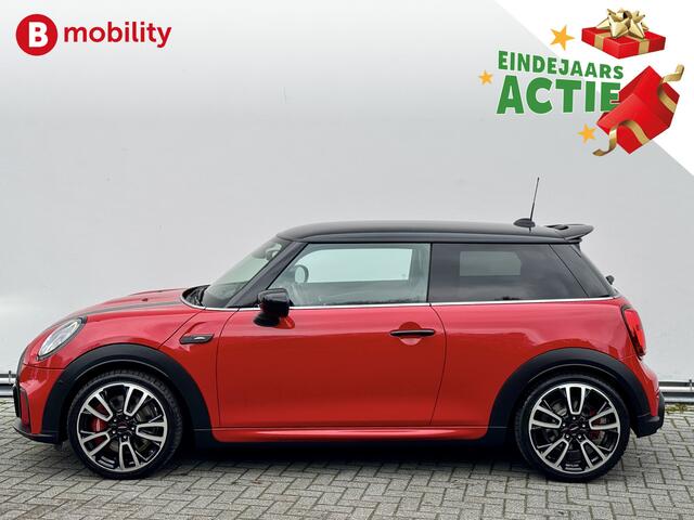 Mini John Cooper Works 2.0 Cooper 232PK JCW Pack Head-Up Display | Adaptive Cruise | Adaptief Onderstel | Stuur/Stoelverwarming | Comfort Access | Achteruitrijcamera