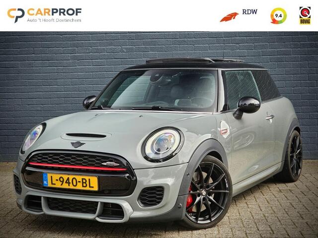Mini John Cooper Works Mini 2.0 COOPER Chili / ADAPT. CRUISE / PANO / HUD / LEDER / STOELVERW.