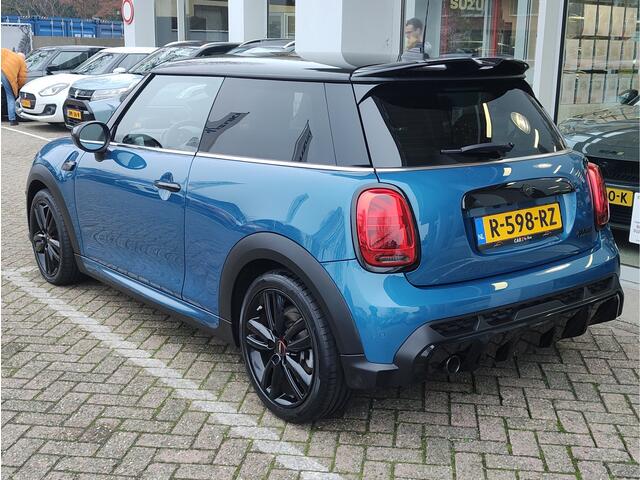 Mini John Cooper Works Mini 1.5 COOPER Head-up Displ. | Stoelverwarming | Leder