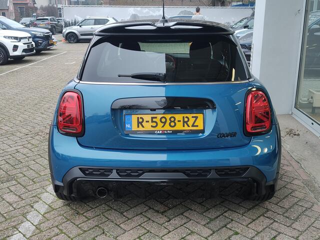 Mini John Cooper Works Mini 1.5 COOPER Head-up Displ. | Stoelverwarming | Leder
