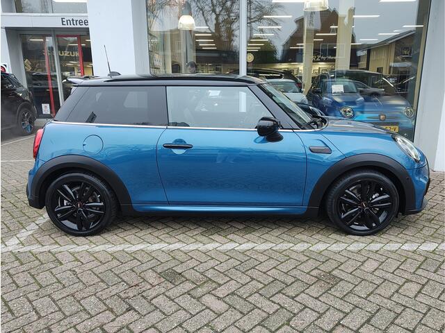 Mini John Cooper Works Mini 1.5 COOPER Head-up Displ. | Stoelverwarming | Leder