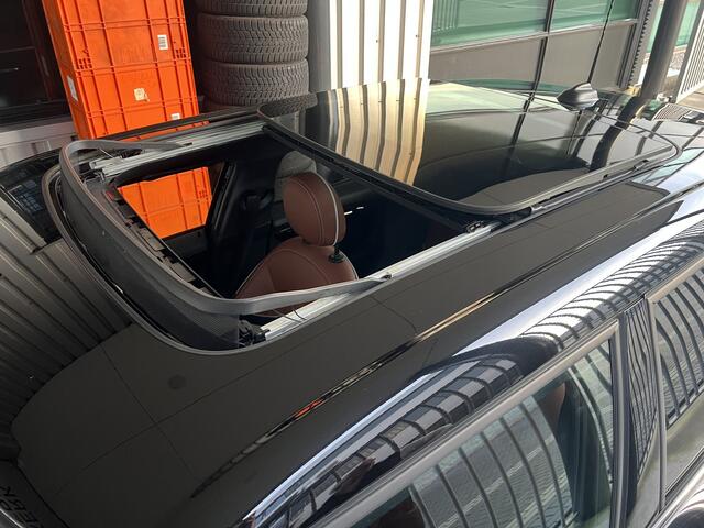 Mini John Cooper Works Mini 1.5 Cooper Pack | AUTOMAAT | LEDER | SCHUIF/KANTELDAK | CARPLAY/ANDROID | NAVI | CRUISE CONTROL | PDC V+A | CLIMATE CONTROL | LMV 18'' | STOELVERWARMING | KEYLESS | BLUETOOTH