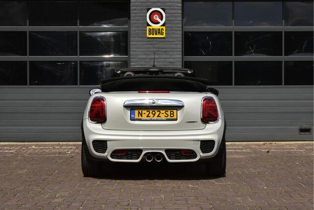 Mini John Cooper Works Cabrio Mini 2.0 Chili