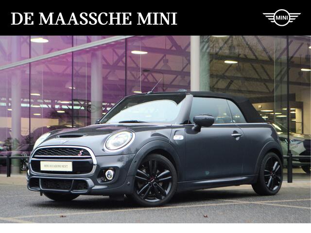 Mini John Cooper Works Cabrio S Cooper Automaat / Sportonderstel / LED / Harman-Kardon / Comfortstoelen / Stoelverwarming / Airconditioning / Cruise Control / Navigatie