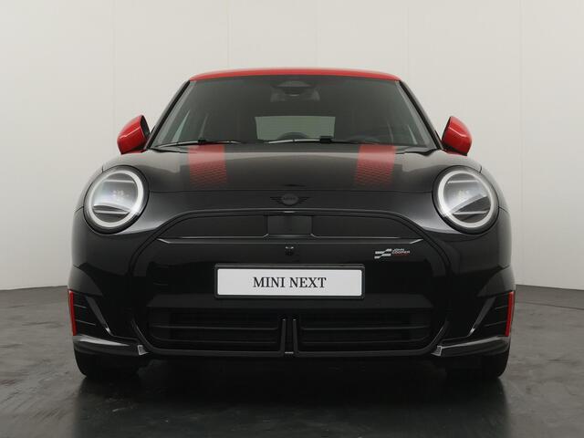 Mini John Cooper Works 3-deurs JCW Pakket-XL | Elektr. verstelbare stoelen | Stuur- stoelverwarming | Driving Assistent Professional | Harman Kardon |