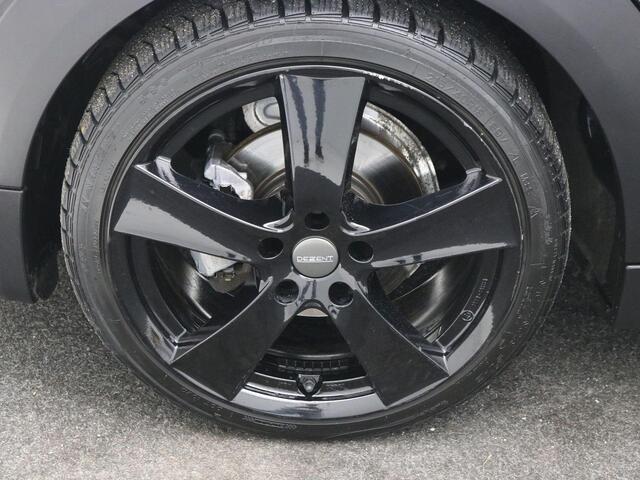 Mini John Cooper Works Mini 1.5 Business JCW / Navigatie / Cruise Control / All Seasonbanden / John Cooper Works Uitgevoerd / Airco Climate Control / LMV / Onderhoudshistorie Bekend / NL auto /