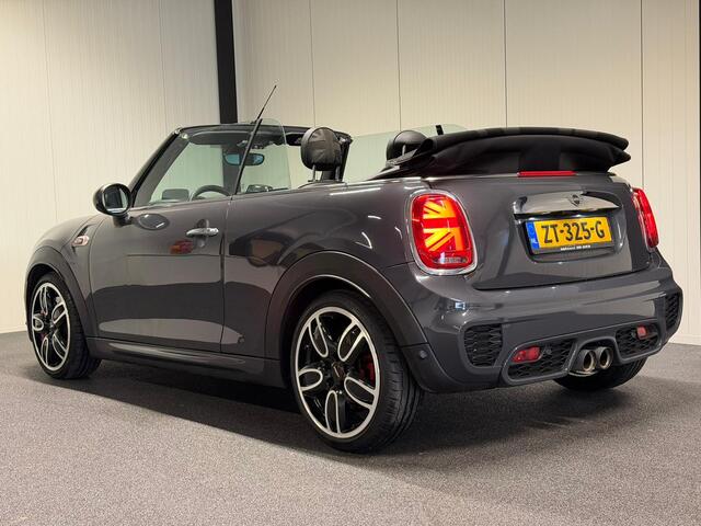 Mini John Cooper Works Mini Cabrio 2.0 Chili Union Jack HUD Harman Kardon ACC Keyless Leder