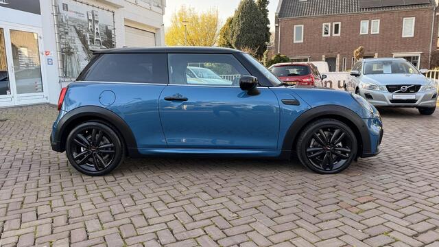 Mini John Cooper Works Mini 1.5 Cooper | Volledig MINI geserviced |
