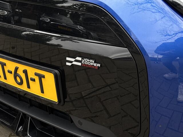 Mini John Cooper Works Mini Aceman E JCW M 54.2 kWh - Pakket M -