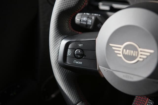 Mini John Cooper Works Mini Co E JCW M 40.7kWh | Pano | BTW | HUD | Sfeerverlichting |