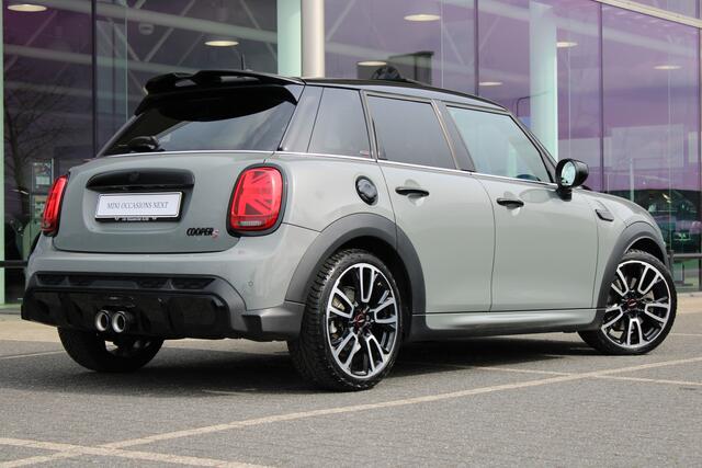 Mini John Cooper Works Hatchback S Rockingham GT JCW Automaat / Panoramadak / JCW Sportstoelen / Achteruitrijcamera / Comfort Access / LED / Stoelverwarming