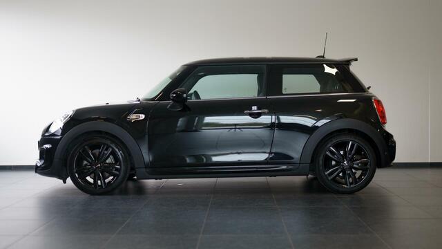 Mini John Cooper Works 1.5 Kings Cross | JCW | Navi | Keyless | PDC | HK