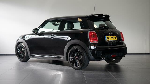 Mini John Cooper Works 1.5 Kings Cross | JCW | Navi | Keyless | PDC | HK