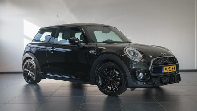Mini John Cooper Works 1.5 Kings Cross | JCW | Navi | Keyless | PDC | HK