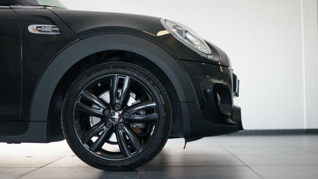 Mini John Cooper Works 1.5 Kings Cross | JCW | Navi | Keyless | PDC | HK