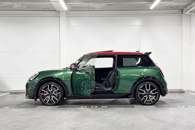 Mini John Cooper Works 3-Deurs XL | Panoramadak | Head-Up Display | Harman/Kardon | Comfort Access | Stuurwielverwarming | Stoelverwarming | Driving Assistant Plus