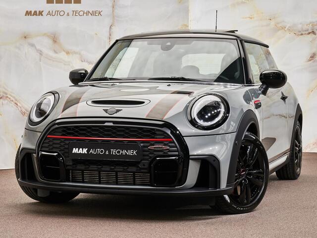 Mini John Cooper Works 2.0 Cooper pano, HUD, H/K, DCC, keyless, ACC, LED, navi+, NP60k