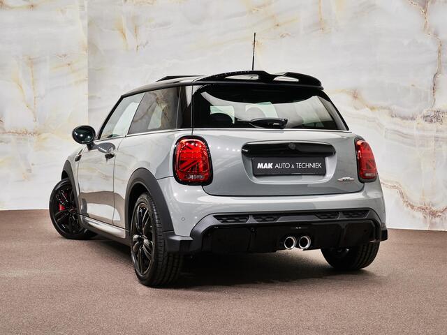 Mini John Cooper Works 2.0 Cooper pano, HUD, H/K, DCC, keyless, ACC, LED, navi+, NP60k