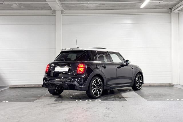 Mini John Cooper Works 5-Deurs S Cooper | Harman/Kardon | Panoramadak | Achteruitrijcamera