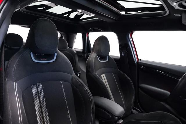 Mini John Cooper Works S 2.0 192 pk JCW|Pano dak|Led|Car play|Sportstoelen