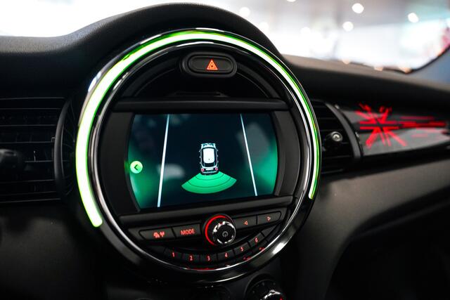 Mini John Cooper Works S 2.0 192 pk JCW|Pano dak|Led|Car play|Sportstoelen