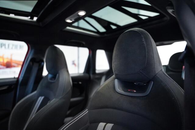 Mini John Cooper Works S 2.0 192 pk JCW|Pano dak|Led|Car play|Sportstoelen
