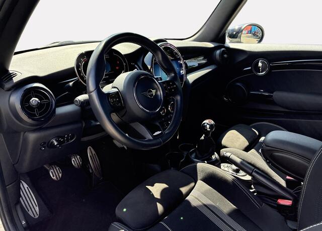 Mini John Cooper Works 3-Deurs 1.5 136pk JCW