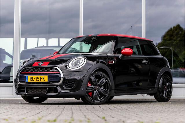 Mini John Cooper Works 3-Deurs 2.0 Chili | Pro uitlaat | Harman Kardon | NL Auto