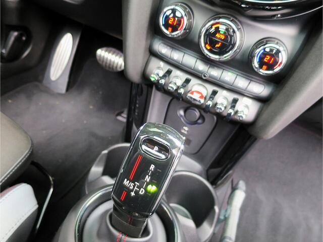 Mini John Cooper Works 2.0 Chili F56 LCI aut. NL-auto, Pano, DAB, A.camera, digitaal display, 18"