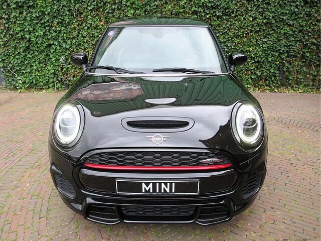 Mini John Cooper Works 2.0 Chili F56 LCI aut. NL-auto, Pano, DAB, A.camera, digitaal display, 18"