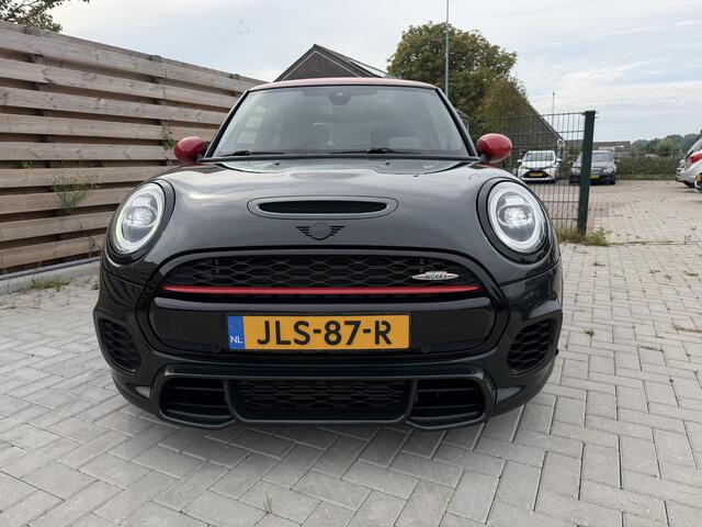 Mini John Cooper Works 3-Deurs 2.0 Chili